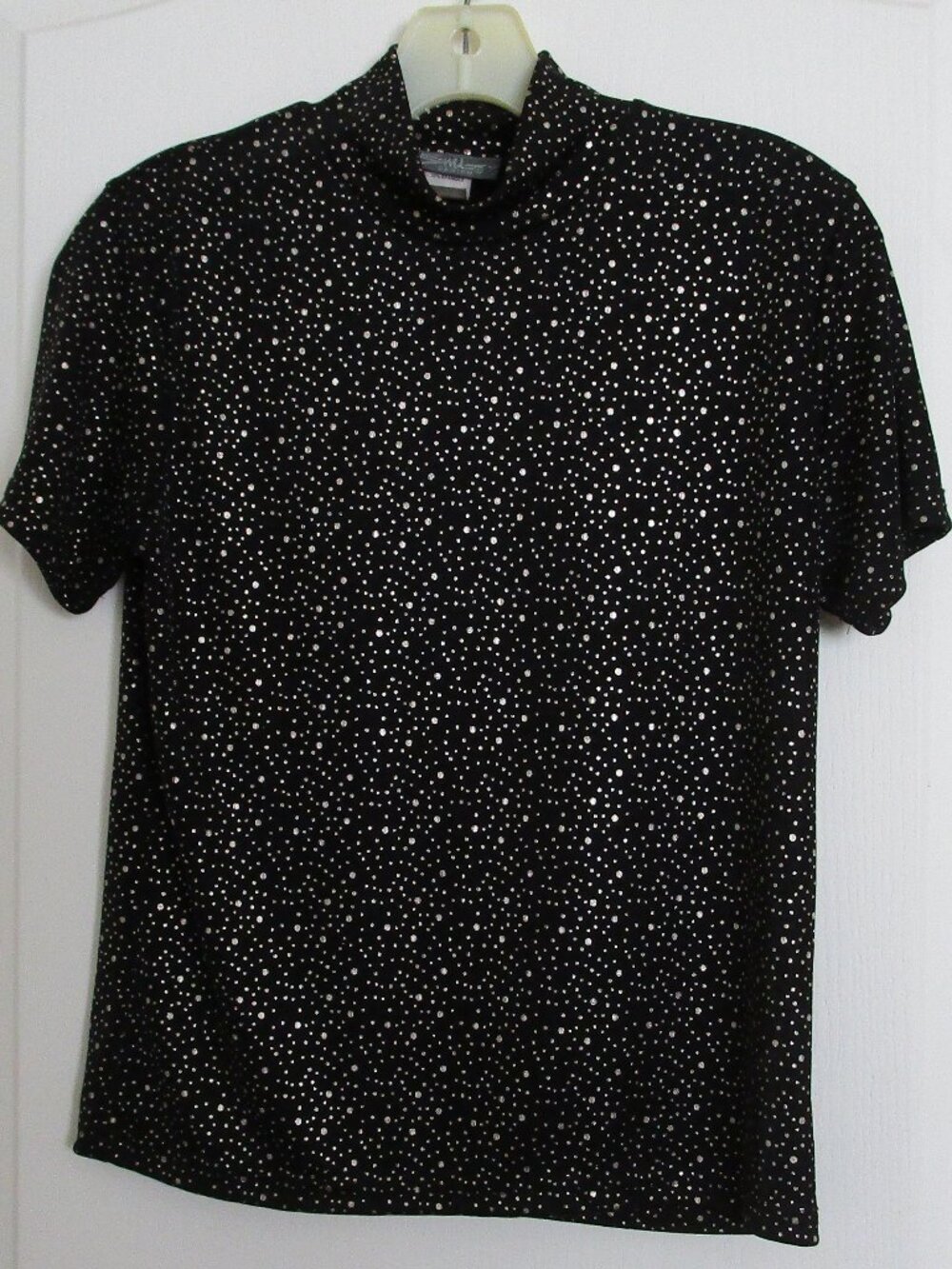 metallic dot mock turtleneck t-shirt